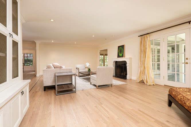 Detail Gallery Image 2 of 14 For 1 Adam Way, Atherton,  CA 94027 - 4 Beds | 3/1 Baths