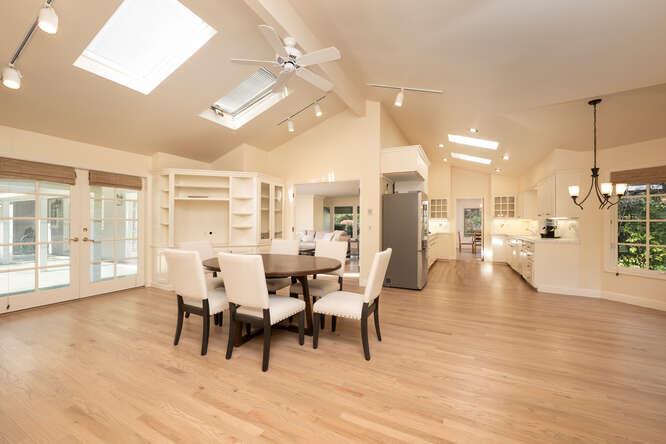 Detail Gallery Image 4 of 14 For 1 Adam Way, Atherton,  CA 94027 - 4 Beds | 3/1 Baths