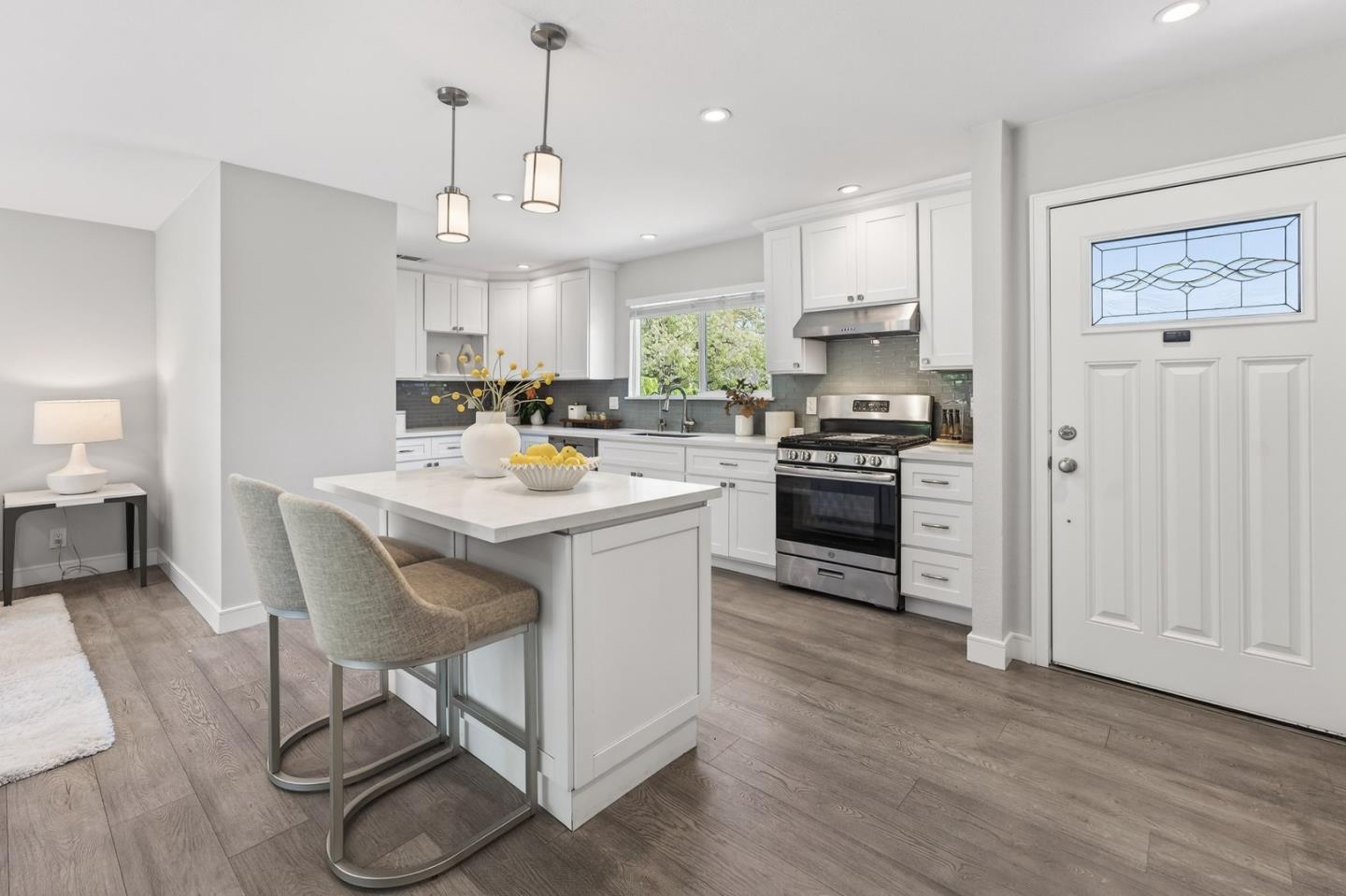 5657 Rotterdam Lane, San Jose, CA, 95118