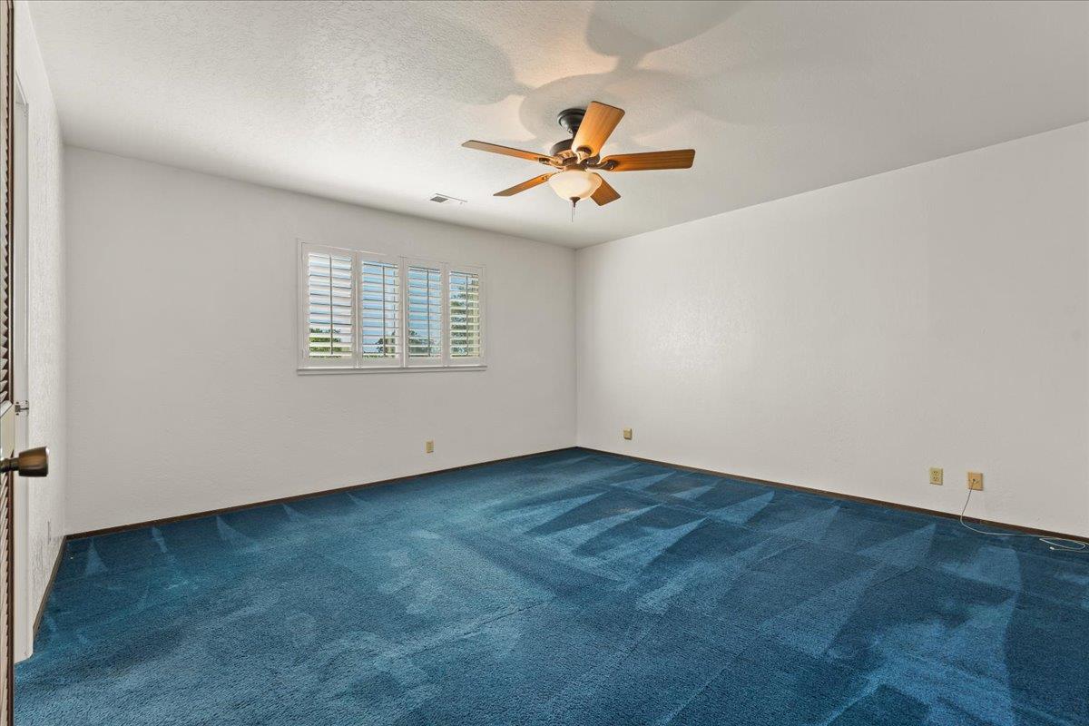 Detail Gallery Image 15 of 42 For 17089 Mcguffie Rd, Salinas,  CA 93907 - 3 Beds | 2/1 Baths