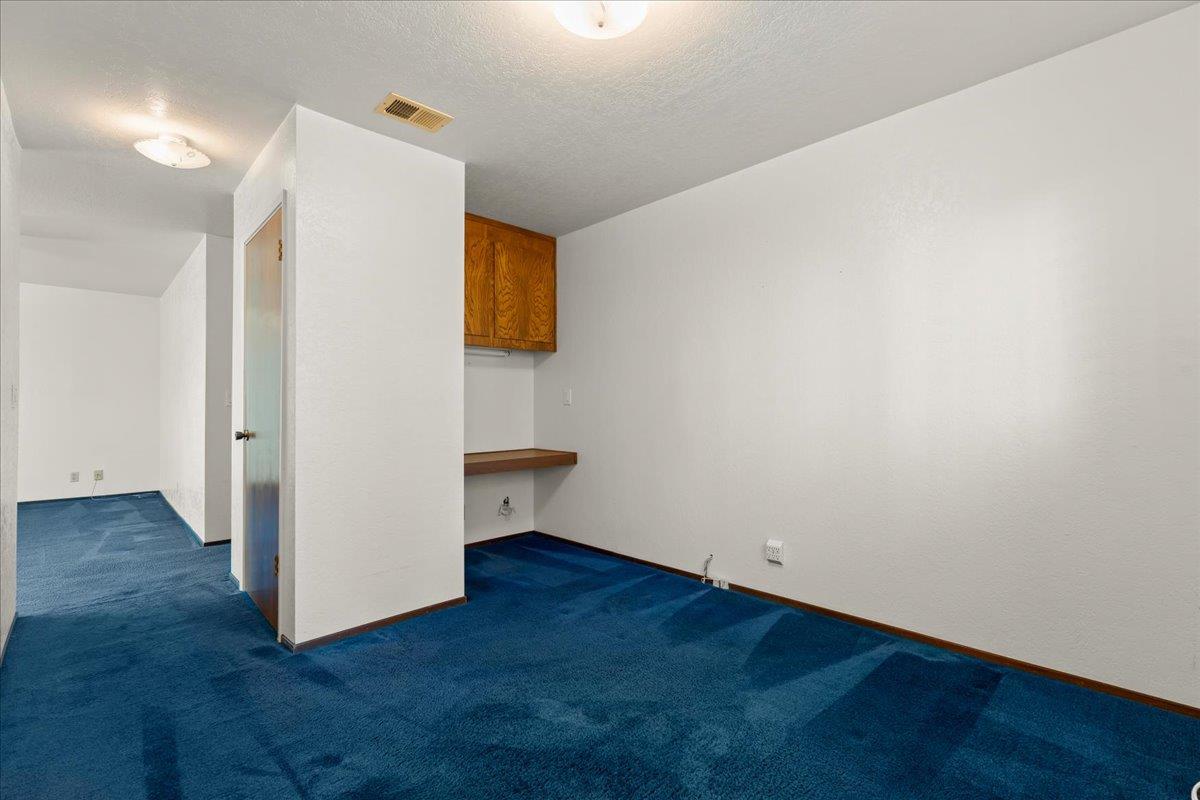 Detail Gallery Image 17 of 42 For 17089 Mcguffie Rd, Salinas,  CA 93907 - 3 Beds | 2/1 Baths