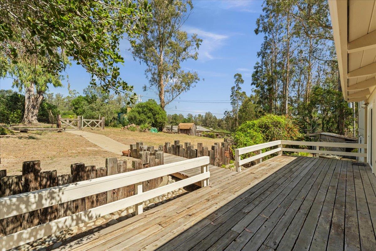 Detail Gallery Image 31 of 42 For 17089 Mcguffie Rd, Salinas,  CA 93907 - 3 Beds | 2/1 Baths