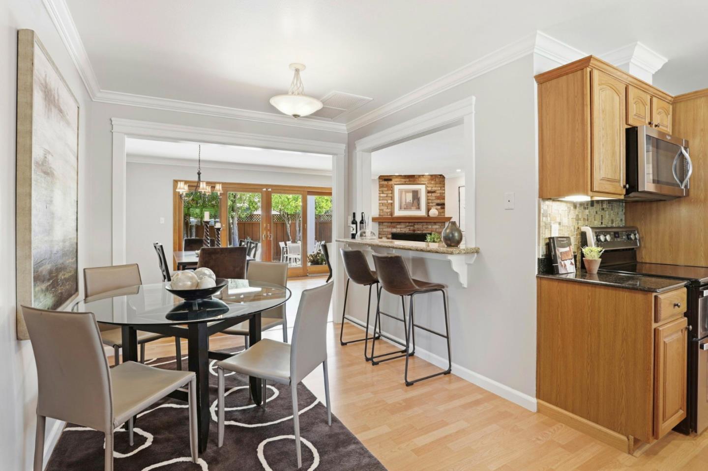 Detail Gallery Image 15 of 48 For 1701 S Springer Rd, Mountain View,  CA 94040 - 3 Beds | 2 Baths