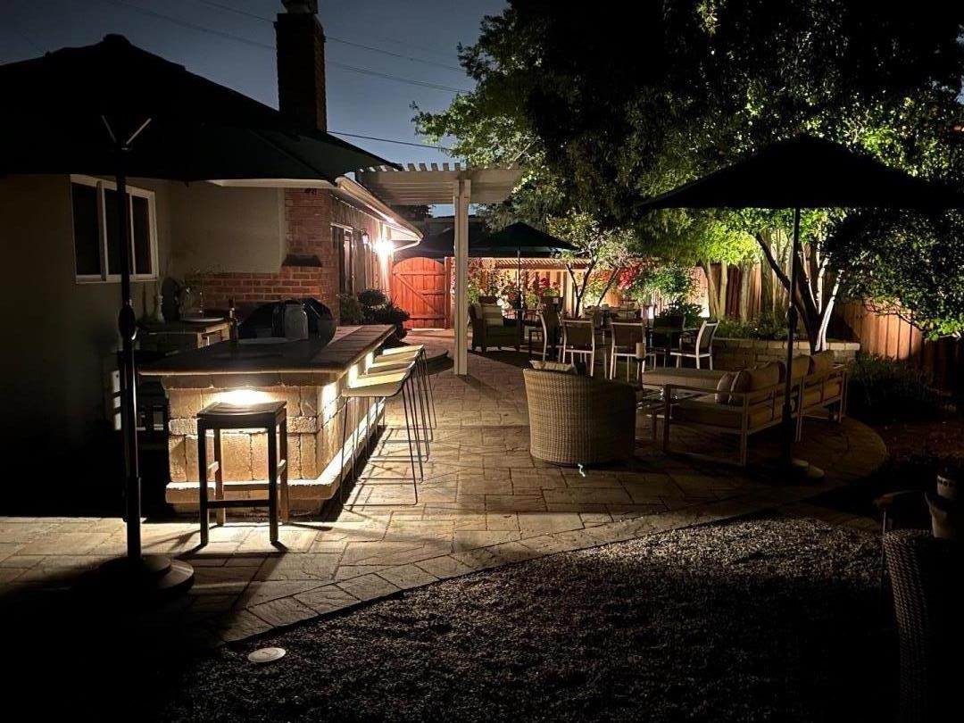 Detail Gallery Image 34 of 48 For 1701 S Springer Rd, Mountain View,  CA 94040 - 3 Beds | 2 Baths