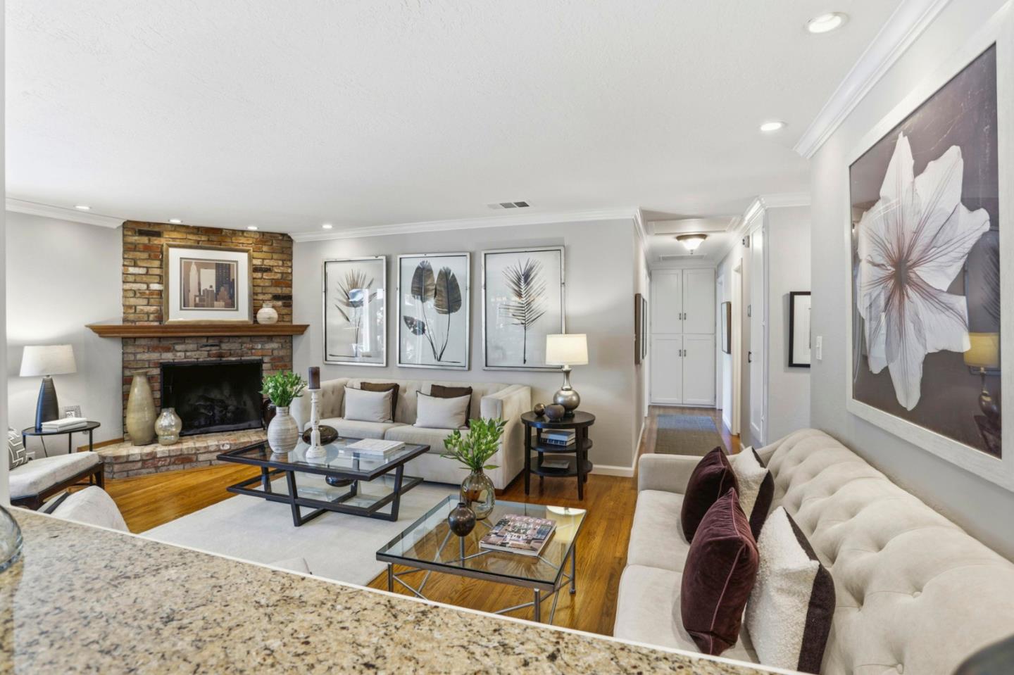 Detail Gallery Image 8 of 48 For 1701 S Springer Rd, Mountain View,  CA 94040 - 3 Beds | 2 Baths