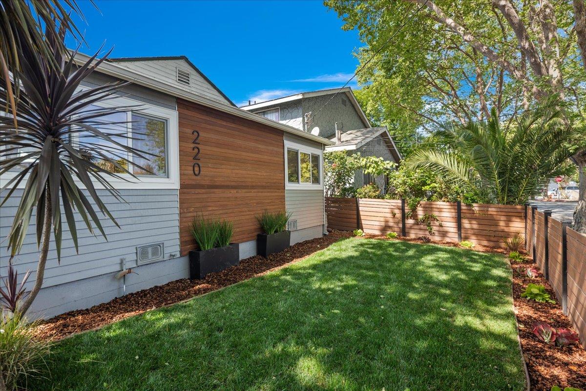 Detail Gallery Image 28 of 31 For 220 Lindbergh St, San Mateo,  CA 94401 - 3 Beds | 2 Baths