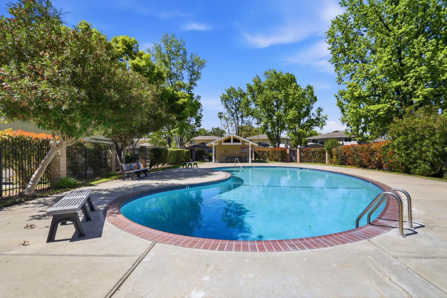 Detail Gallery Image 12 of 14 For 2301 Saidel Dr #3,  San Jose,  CA 95124 - 2 Beds | 1 Baths