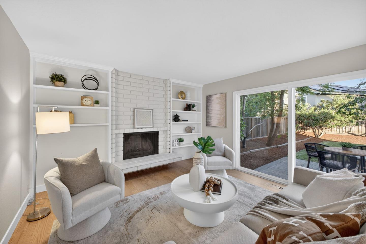 Detail Gallery Image 14 of 42 For 6570 Mcabee Rd, San Jose,  CA 95120 - 5 Beds | 2/1 Baths