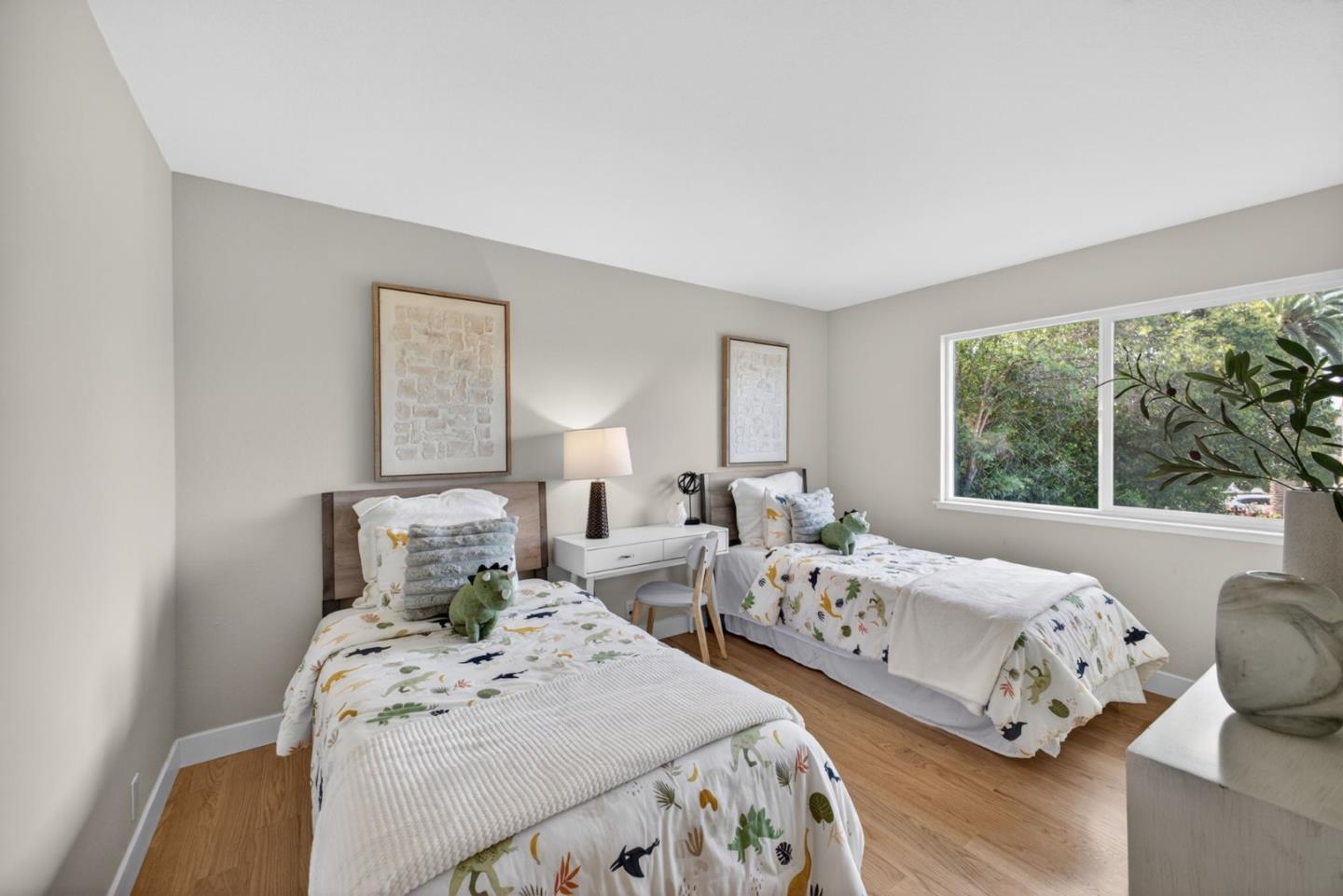 Detail Gallery Image 27 of 42 For 6570 Mcabee Rd, San Jose,  CA 95120 - 5 Beds | 2/1 Baths