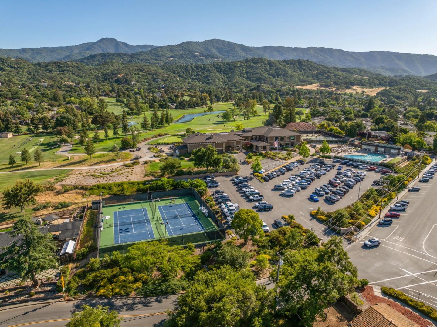 Detail Gallery Image 40 of 42 For 6570 Mcabee Rd, San Jose,  CA 95120 - 5 Beds | 2/1 Baths