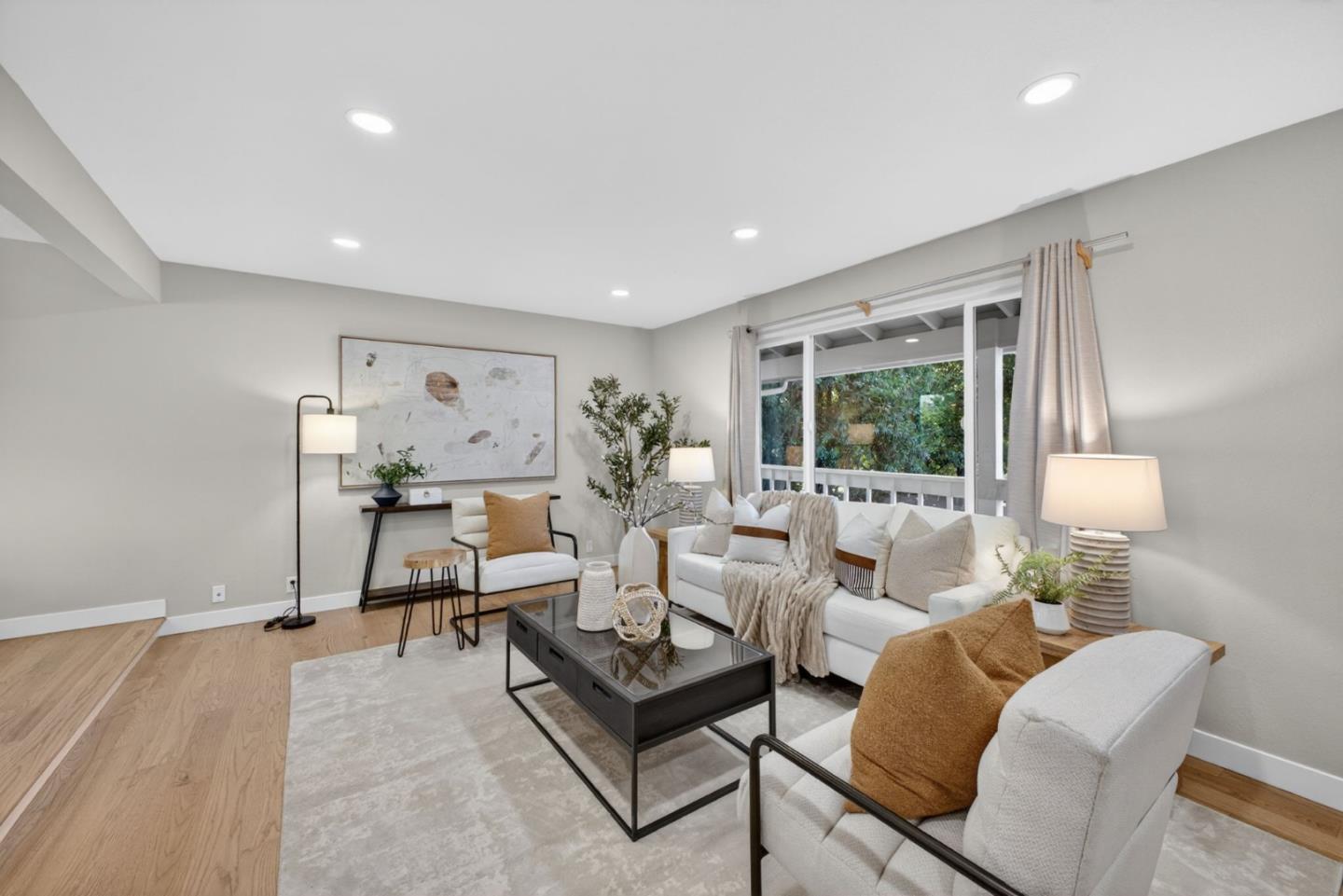 Detail Gallery Image 5 of 42 For 6570 Mcabee Rd, San Jose,  CA 95120 - 5 Beds | 2/1 Baths