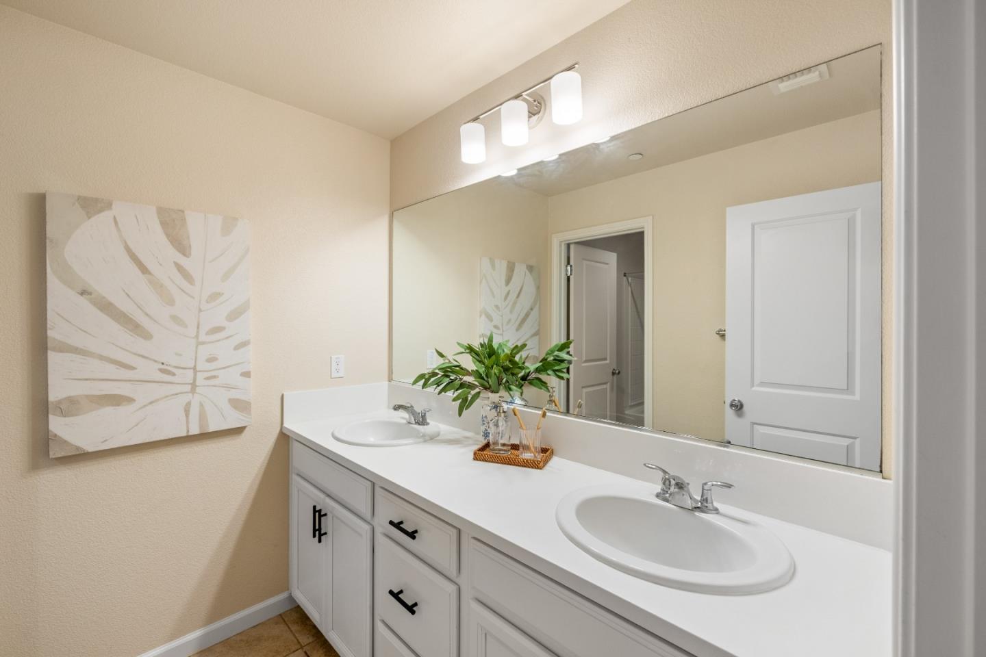 Detail Gallery Image 15 of 17 For 21207 Ord Ave, Marina,  CA 93933 - 3 Beds | 2/1 Baths