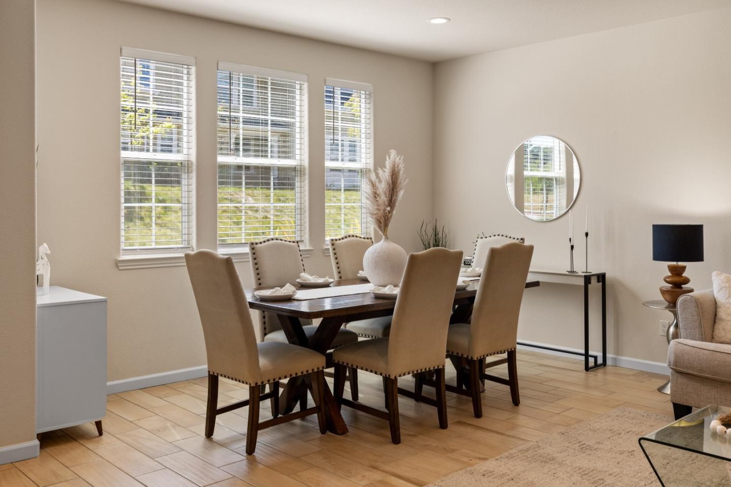 Detail Gallery Image 8 of 17 For 21207 Ord Ave, Marina,  CA 93933 - 3 Beds | 2/1 Baths