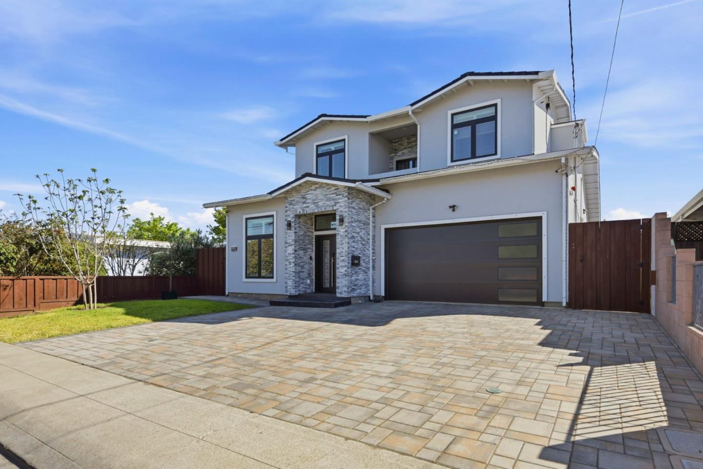 Detail Gallery Image 4 of 49 For 43141 Continental Dr, Fremont,  CA 94538 - 4 Beds | 3/1 Baths