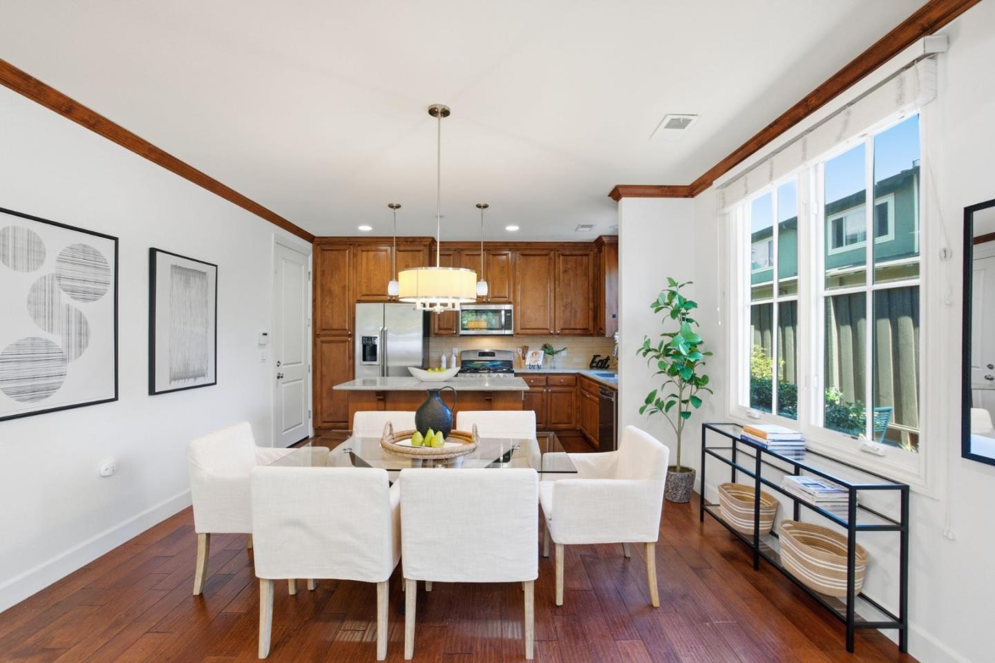 Detail Gallery Image 16 of 55 For 1613 Kentfield, Redwood City,  CA 94061 - 3 Beds | 3/1 Baths