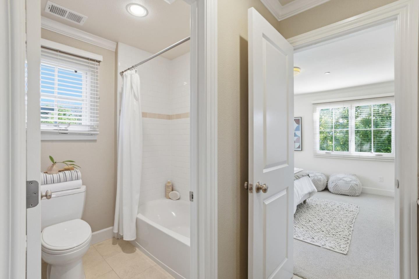 Detail Gallery Image 28 of 55 For 1613 Kentfield, Redwood City,  CA 94061 - 3 Beds | 3/1 Baths