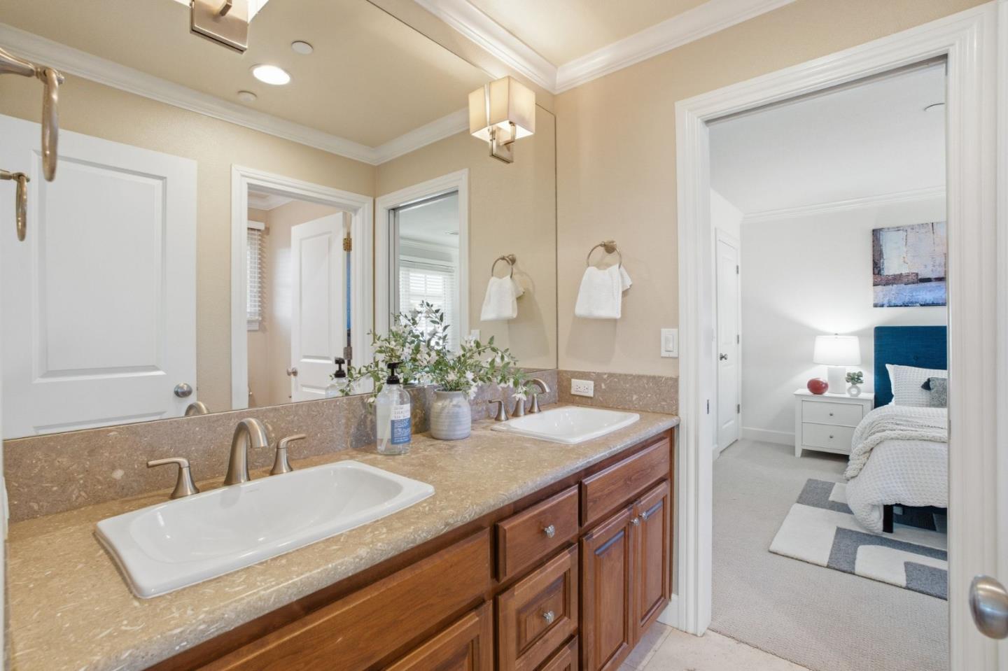 Detail Gallery Image 30 of 55 For 1613 Kentfield, Redwood City,  CA 94061 - 3 Beds | 3/1 Baths