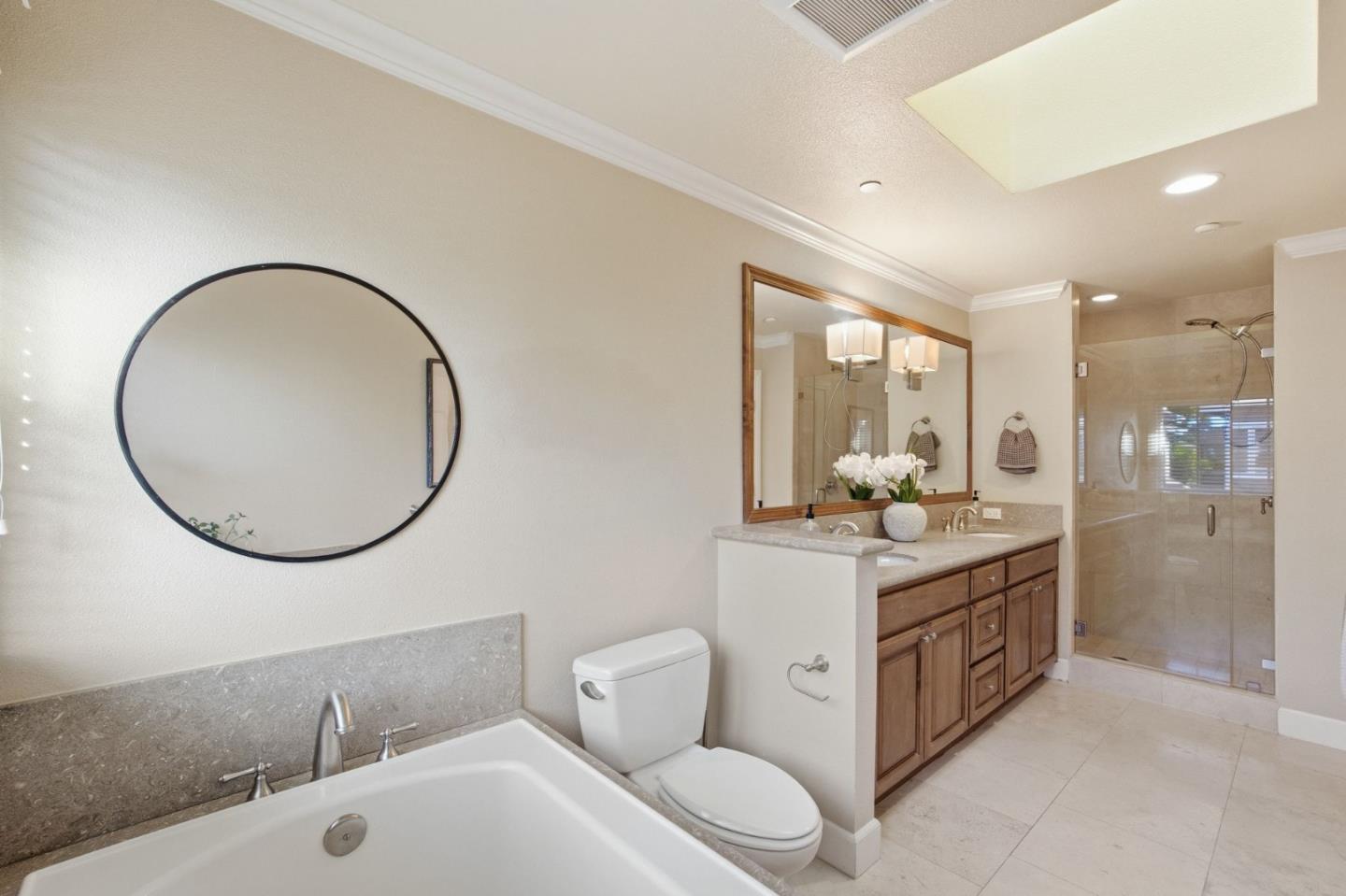 Detail Gallery Image 39 of 55 For 1613 Kentfield, Redwood City,  CA 94061 - 3 Beds | 3/1 Baths