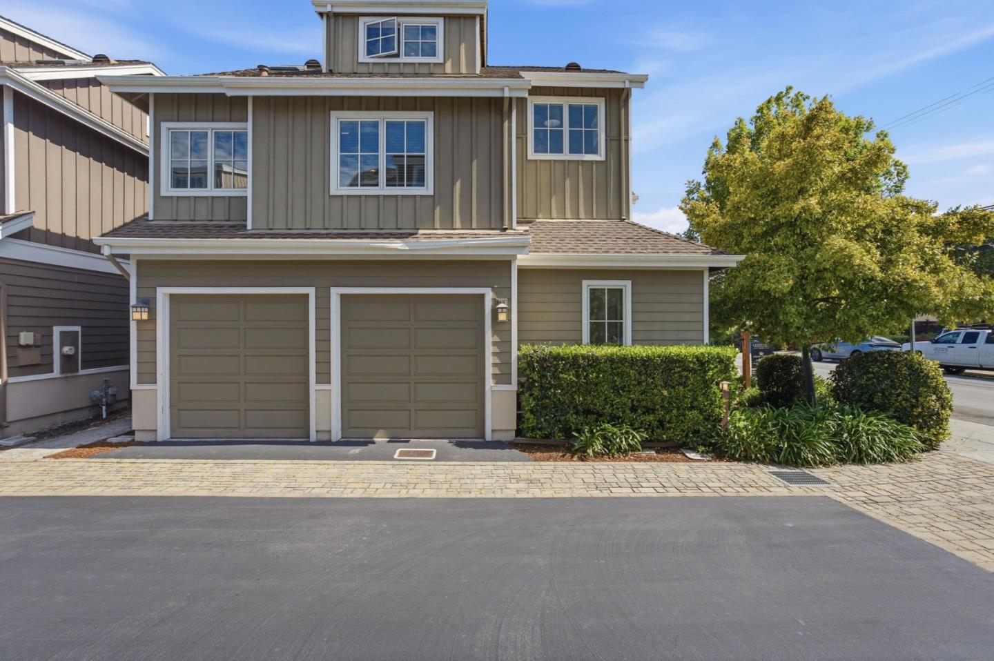 Detail Gallery Image 5 of 55 For 1613 Kentfield, Redwood City,  CA 94061 - 3 Beds | 3/1 Baths