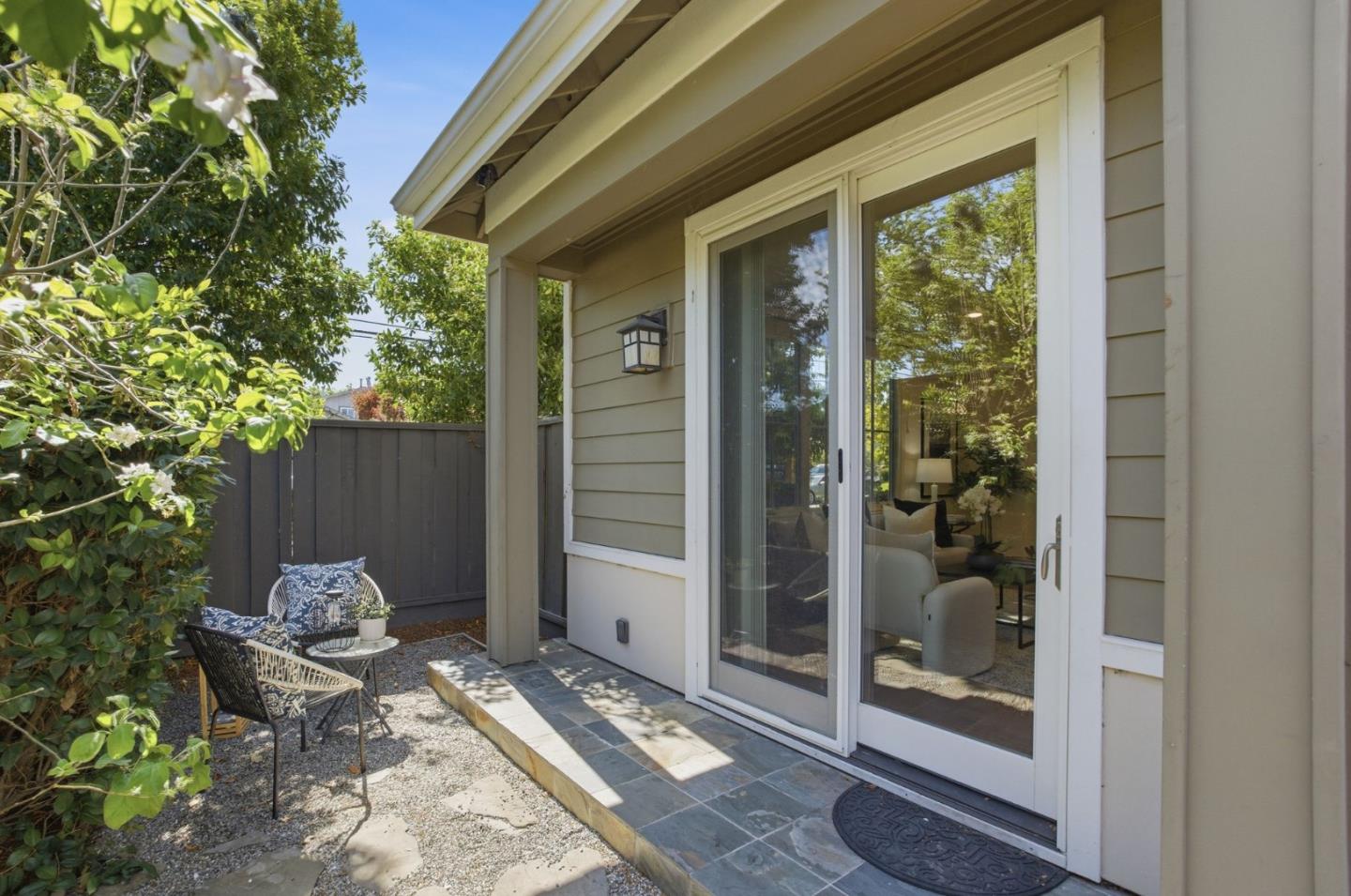 Detail Gallery Image 52 of 55 For 1613 Kentfield, Redwood City,  CA 94061 - 3 Beds | 3/1 Baths