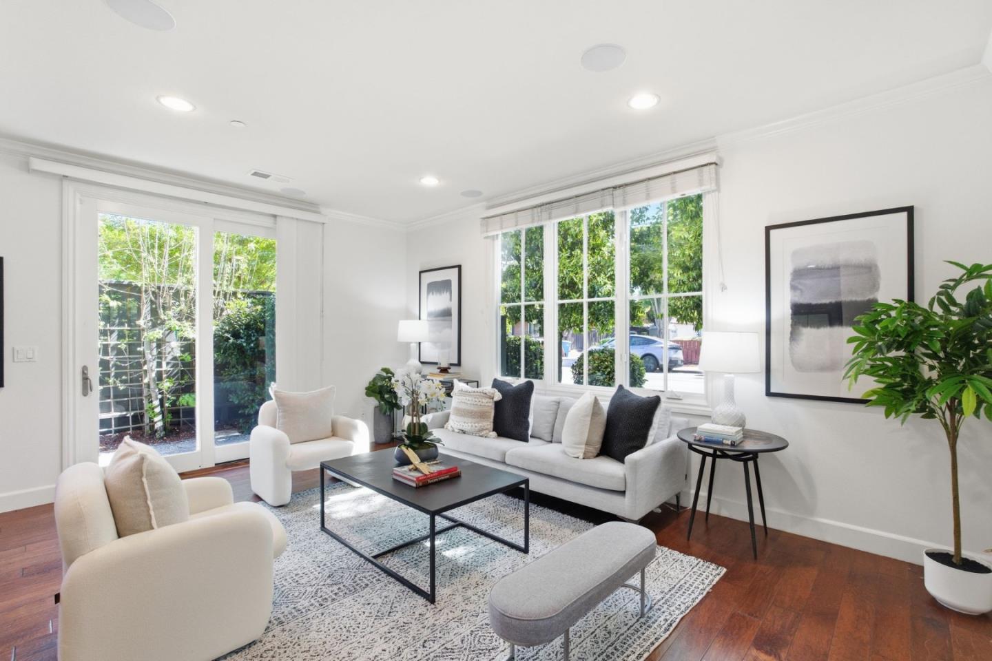 Detail Gallery Image 9 of 55 For 1613 Kentfield, Redwood City,  CA 94061 - 3 Beds | 3/1 Baths