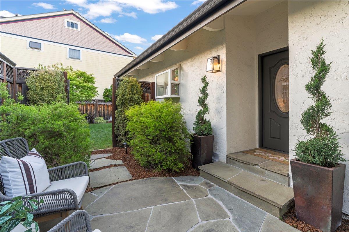 Detail Gallery Image 12 of 61 For 993 Minnesota Ave, San Jose,  CA 95125 - 3 Beds | 2 Baths