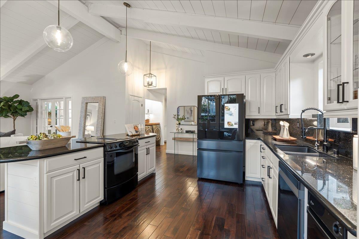 Detail Gallery Image 21 of 61 For 993 Minnesota Ave, San Jose,  CA 95125 - 3 Beds | 2 Baths