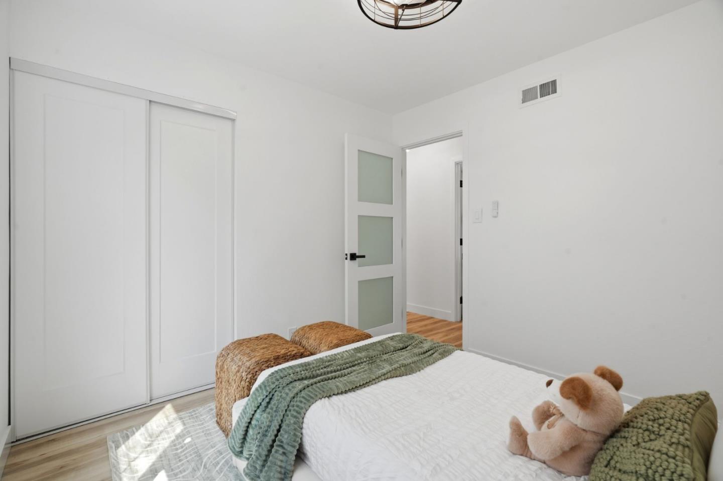 Detail Gallery Image 35 of 49 For 490 Suisse Dr, San Jose,  CA 95123 - 4 Beds | 2 Baths