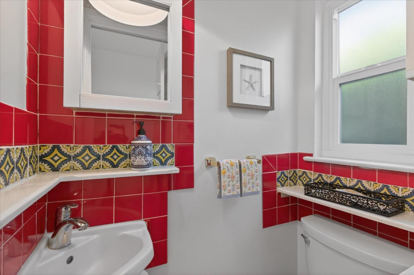 Detail Gallery Image 14 of 29 For 1660 Long St, Santa Clara,  CA 95050 - 2 Beds | 1/1 Baths