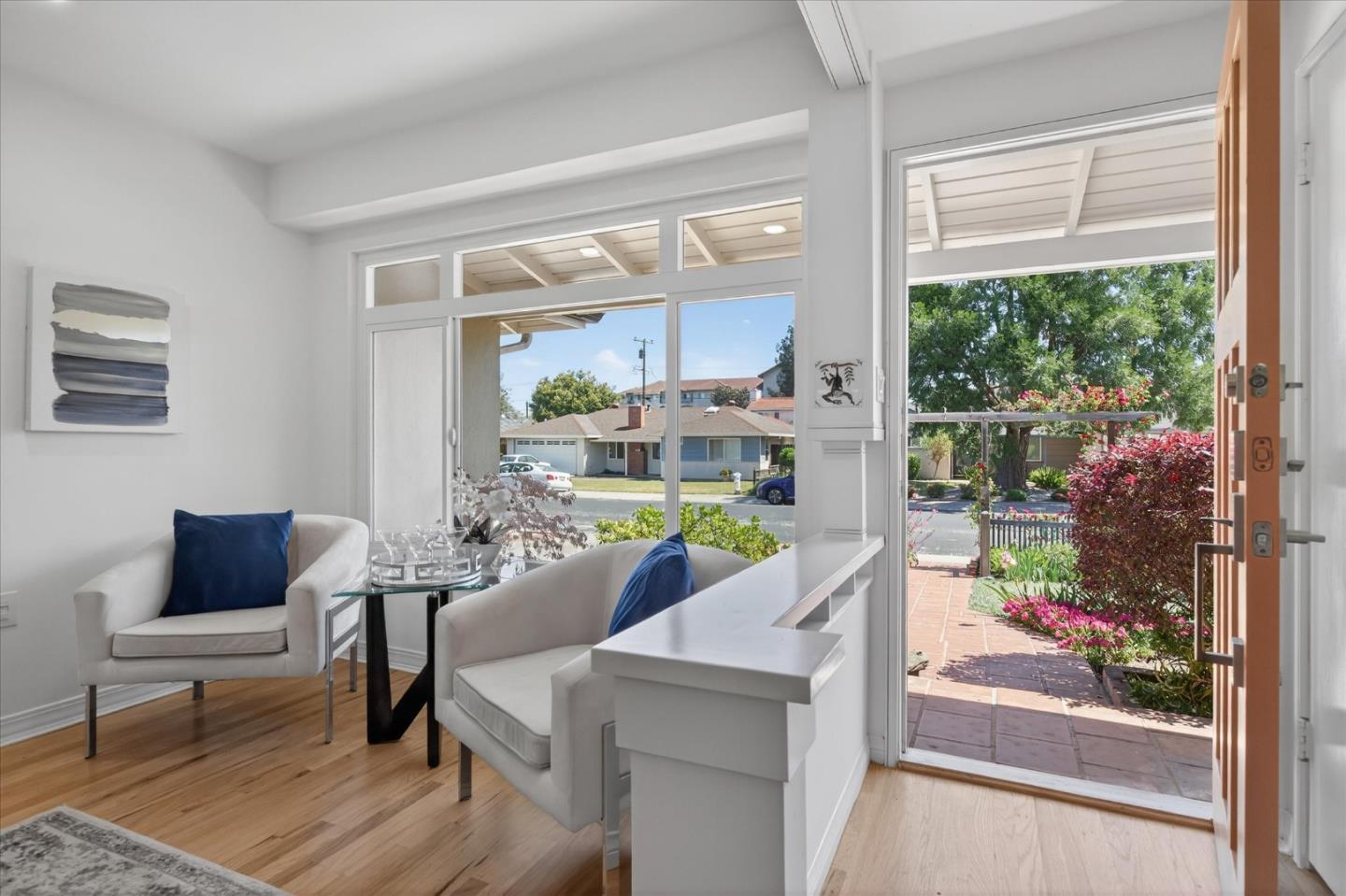 Detail Gallery Image 3 of 29 For 1660 Long St, Santa Clara,  CA 95050 - 2 Beds | 1/1 Baths