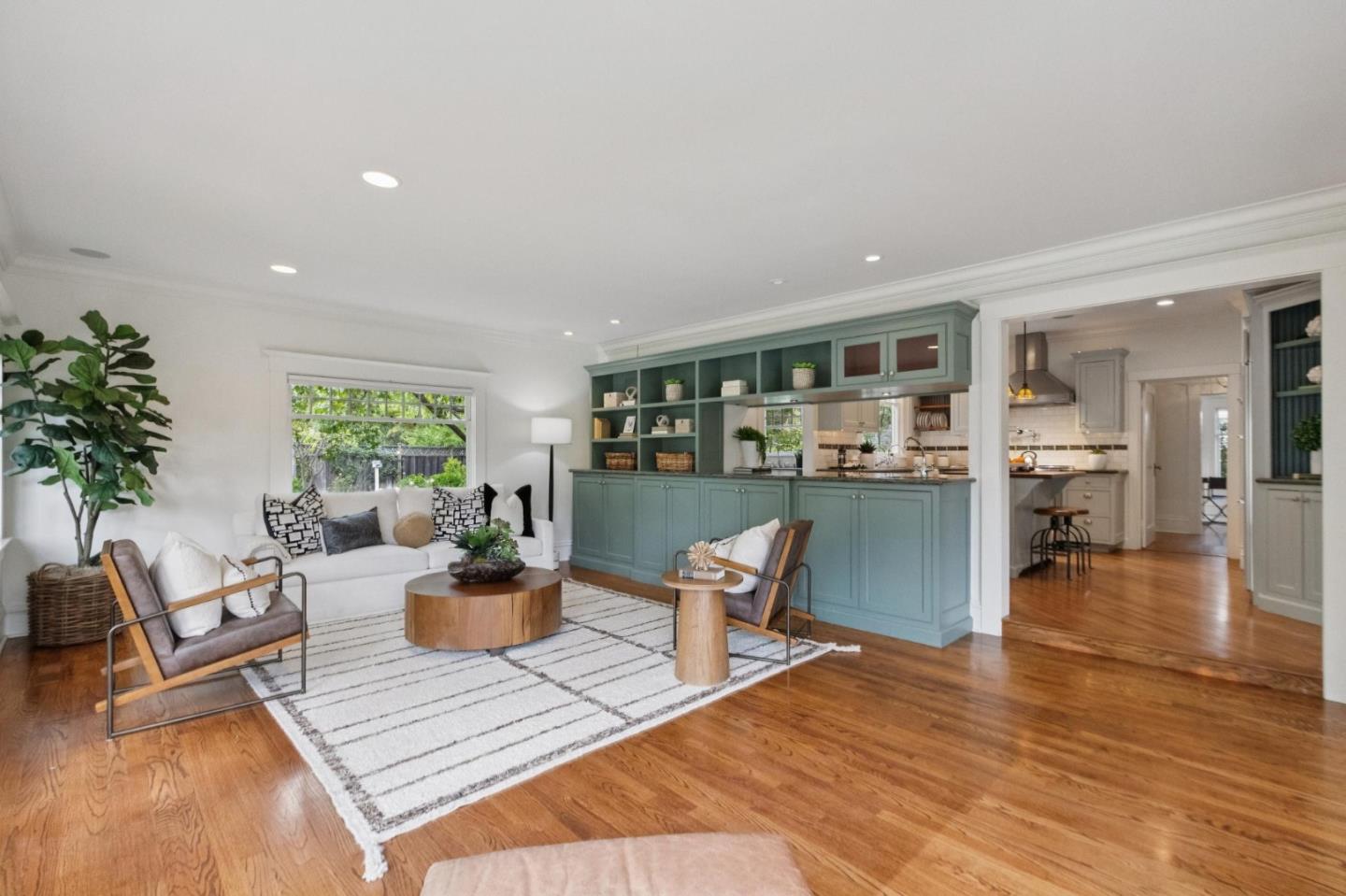 Detail Gallery Image 18 of 88 For 115 Glenridge Ave, Los Gatos,  CA 95030 - 6 Beds | 4 Baths