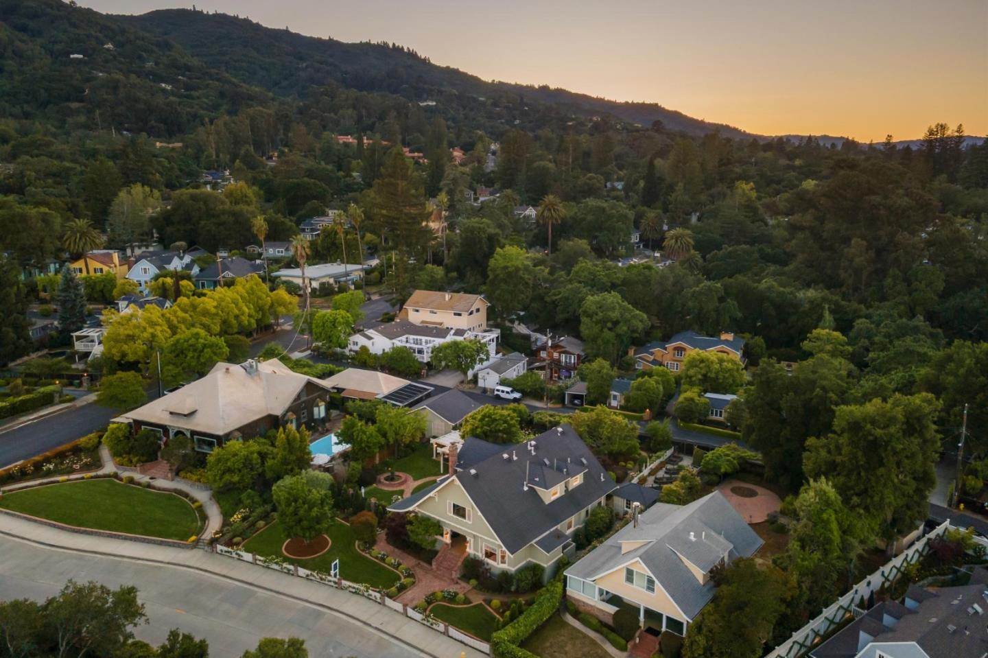 Detail Gallery Image 77 of 88 For 115 Glenridge Ave, Los Gatos,  CA 95030 - 6 Beds | 4 Baths