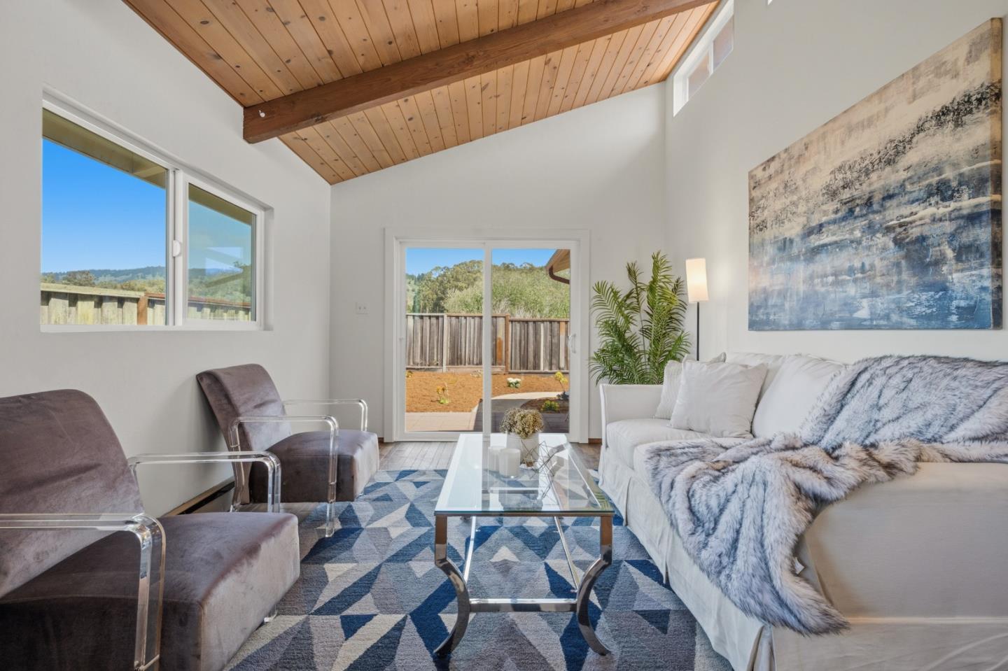 Detail Gallery Image 21 of 38 For 1017 Golden Gate Ave, Half Moon Bay,  CA 94019 - 3 Beds | 2 Baths