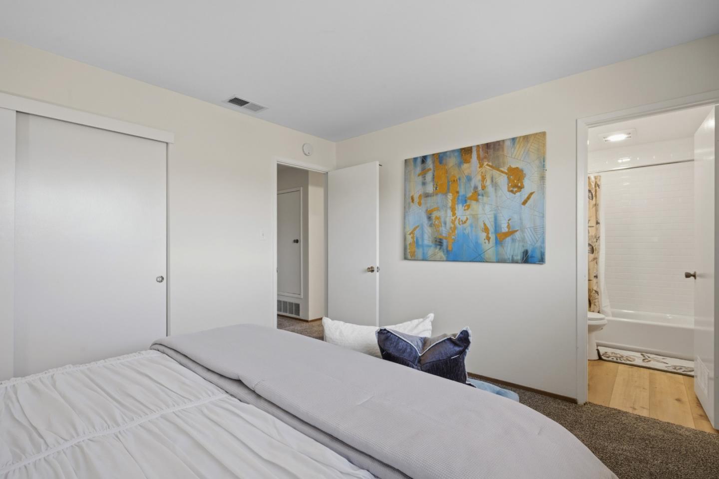 Detail Gallery Image 24 of 38 For 1017 Golden Gate Ave, Half Moon Bay,  CA 94019 - 3 Beds | 2 Baths