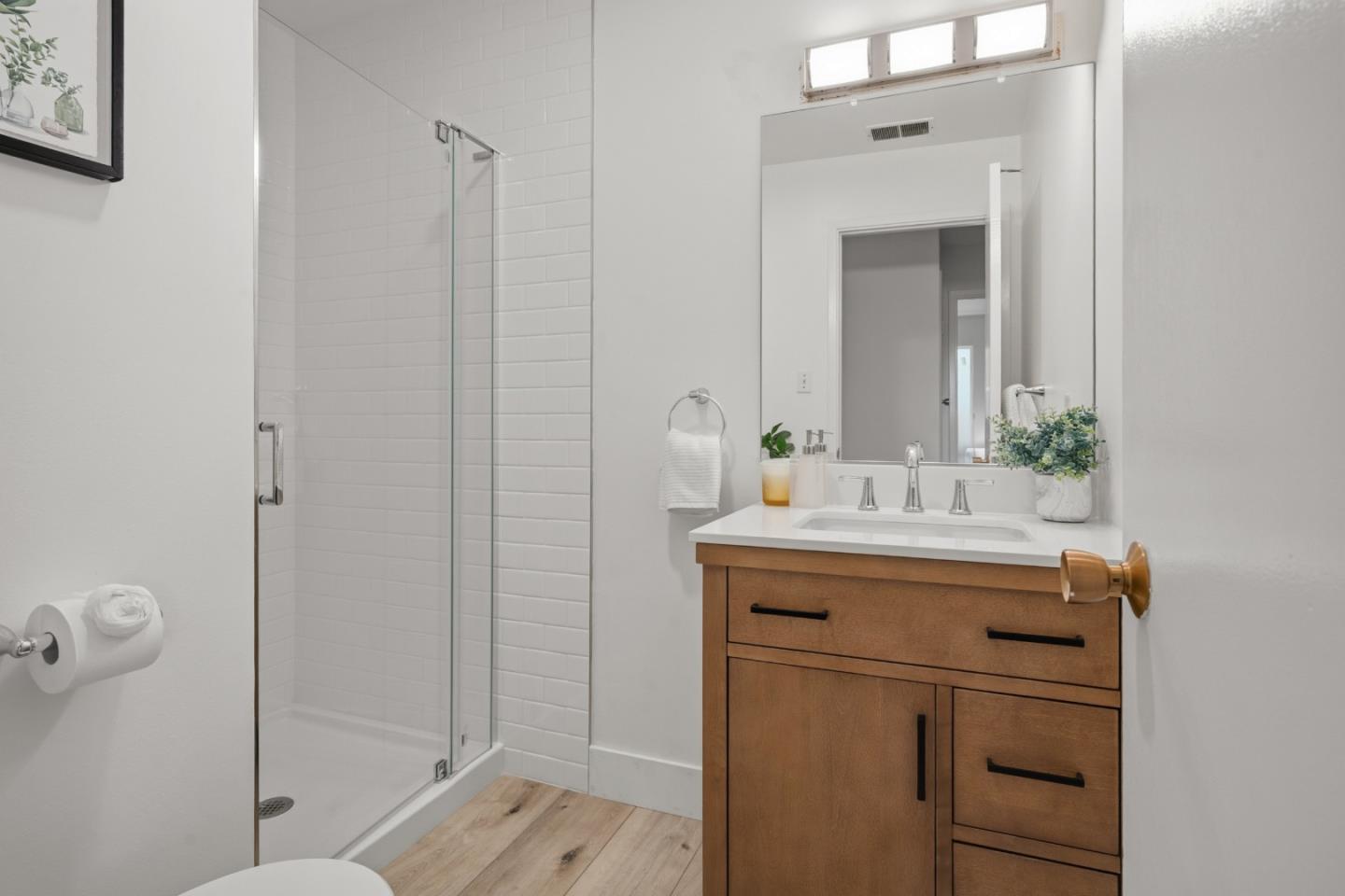 Detail Gallery Image 28 of 38 For 1017 Golden Gate Ave, Half Moon Bay,  CA 94019 - 3 Beds | 2 Baths