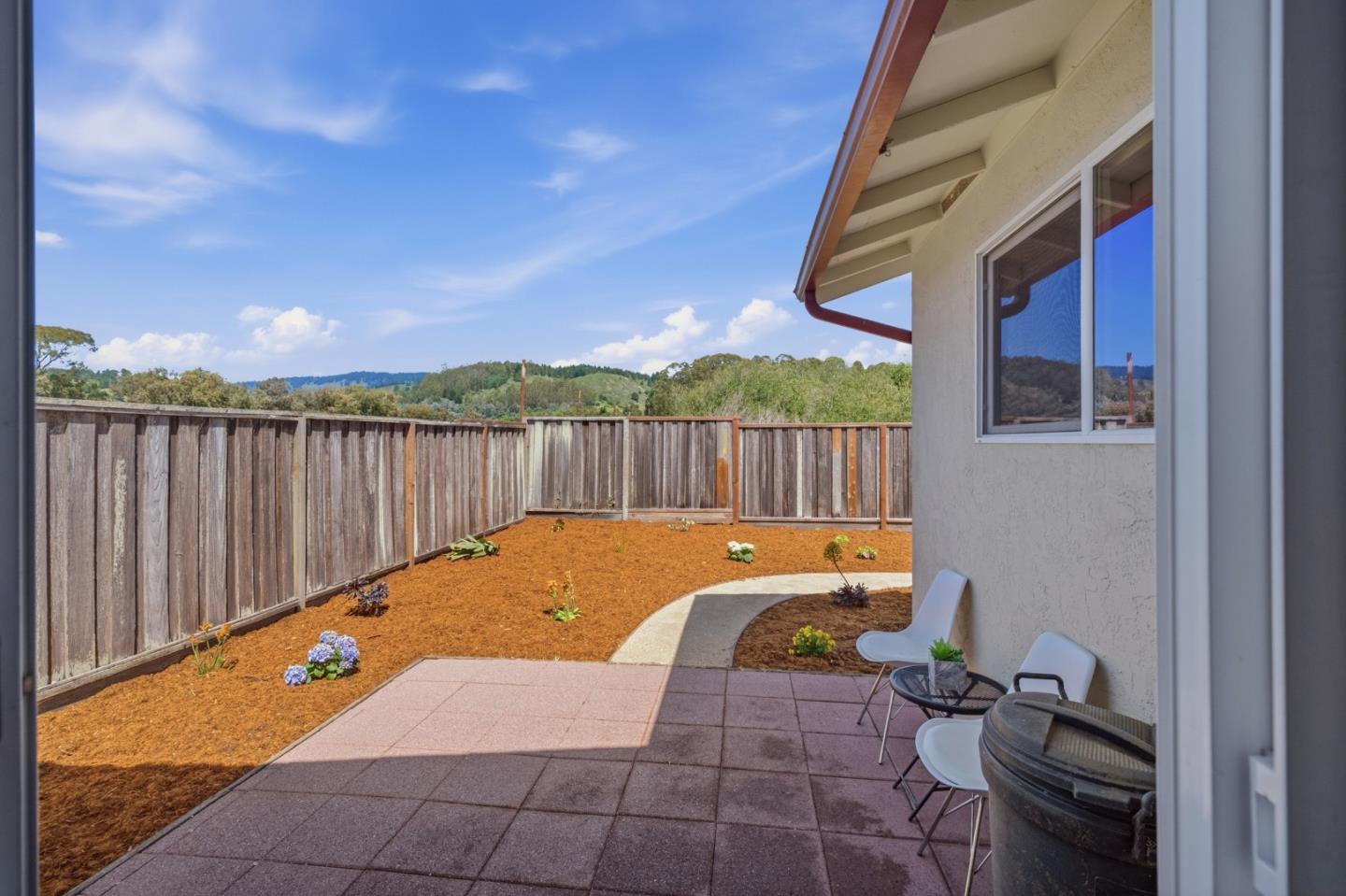 Detail Gallery Image 32 of 38 For 1017 Golden Gate Ave, Half Moon Bay,  CA 94019 - 3 Beds | 2 Baths