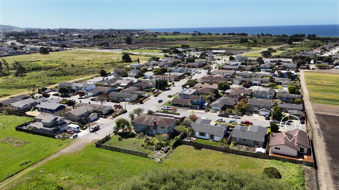 Detail Gallery Image 36 of 38 For 1017 Golden Gate Ave, Half Moon Bay,  CA 94019 - 3 Beds | 2 Baths