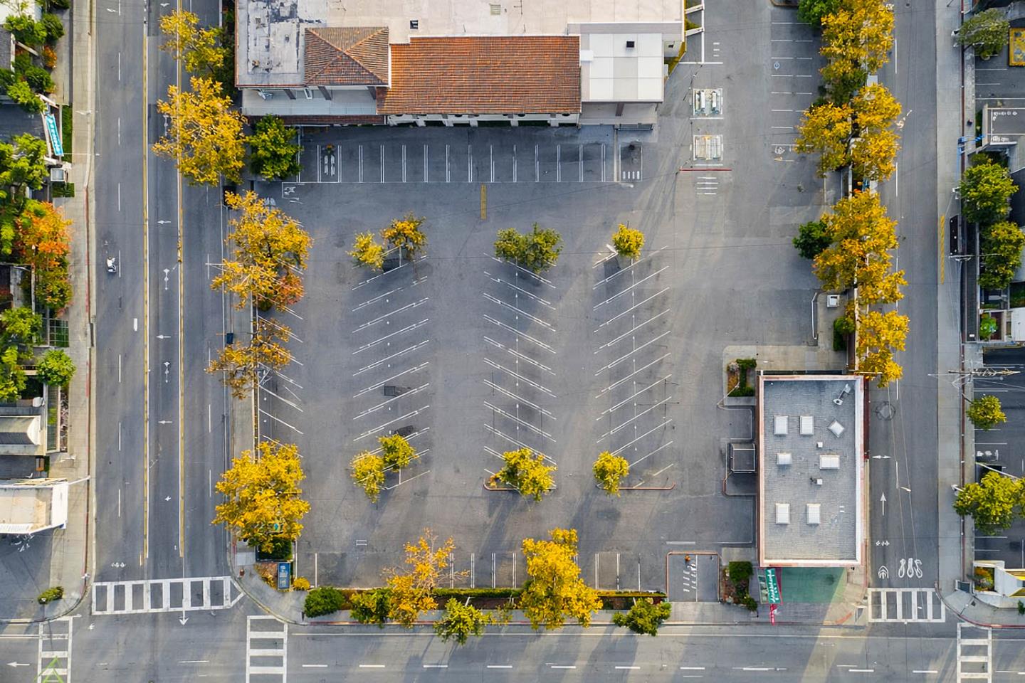 Detail Gallery Image 6 of 13 For 1100 El Camino Real, Redwood City,  CA 94063 - – Beds | – Baths