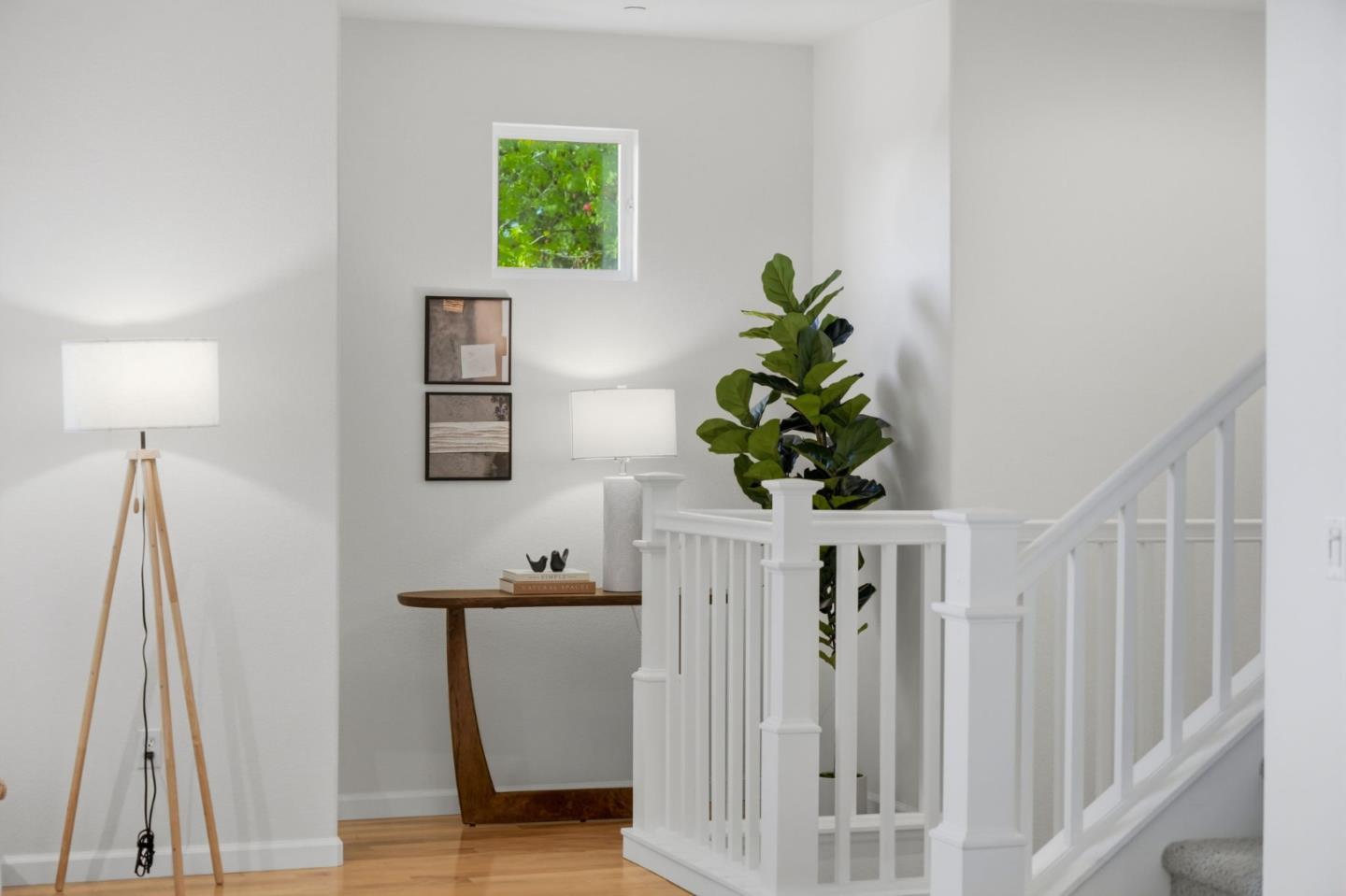 Detail Gallery Image 10 of 73 For 741 Modern Ice Dr, San Jose,  CA 95112 - 3 Beds | 2/1 Baths