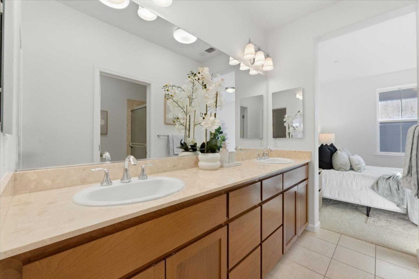 Detail Gallery Image 30 of 73 For 741 Modern Ice Dr, San Jose,  CA 95112 - 3 Beds | 2/1 Baths