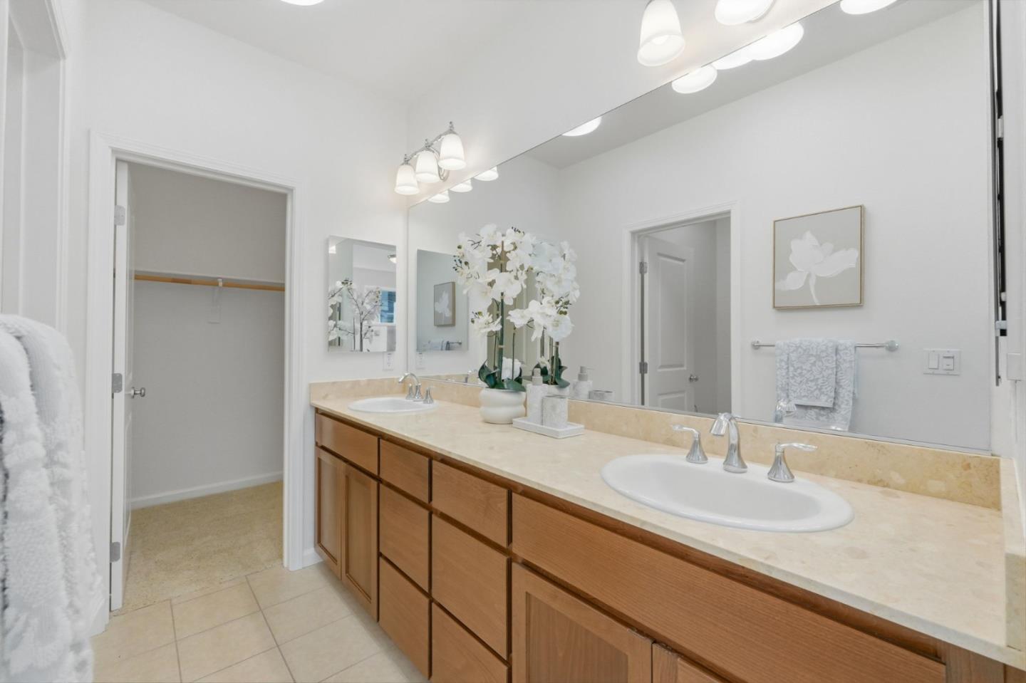 Detail Gallery Image 31 of 73 For 741 Modern Ice Dr, San Jose,  CA 95112 - 3 Beds | 2/1 Baths