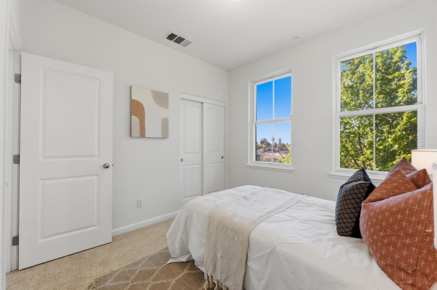 Detail Gallery Image 39 of 73 For 741 Modern Ice Dr, San Jose,  CA 95112 - 3 Beds | 2/1 Baths