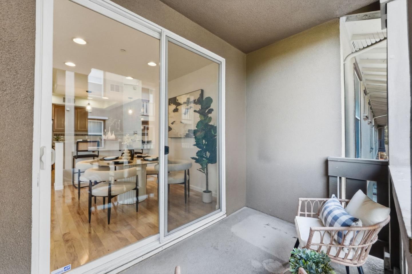 Detail Gallery Image 51 of 73 For 741 Modern Ice Dr, San Jose,  CA 95112 - 3 Beds | 2/1 Baths