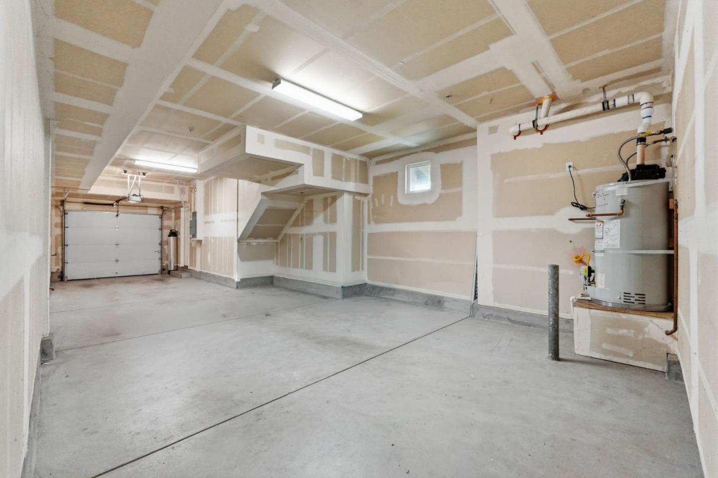 Detail Gallery Image 52 of 73 For 741 Modern Ice Dr, San Jose,  CA 95112 - 3 Beds | 2/1 Baths