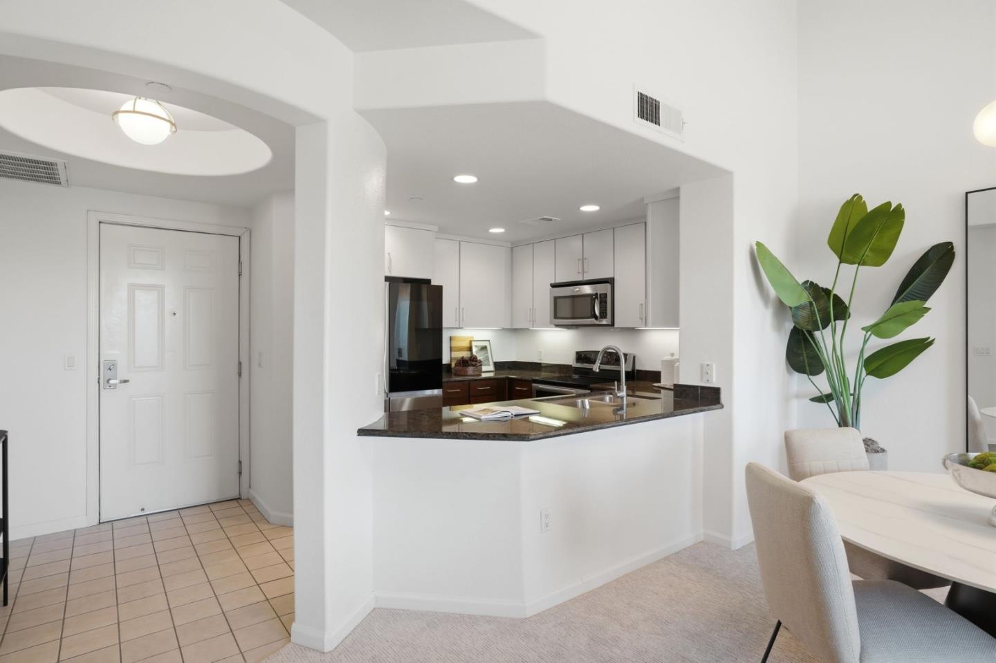 Photo #5: ML82042293 Listing: Photo #5