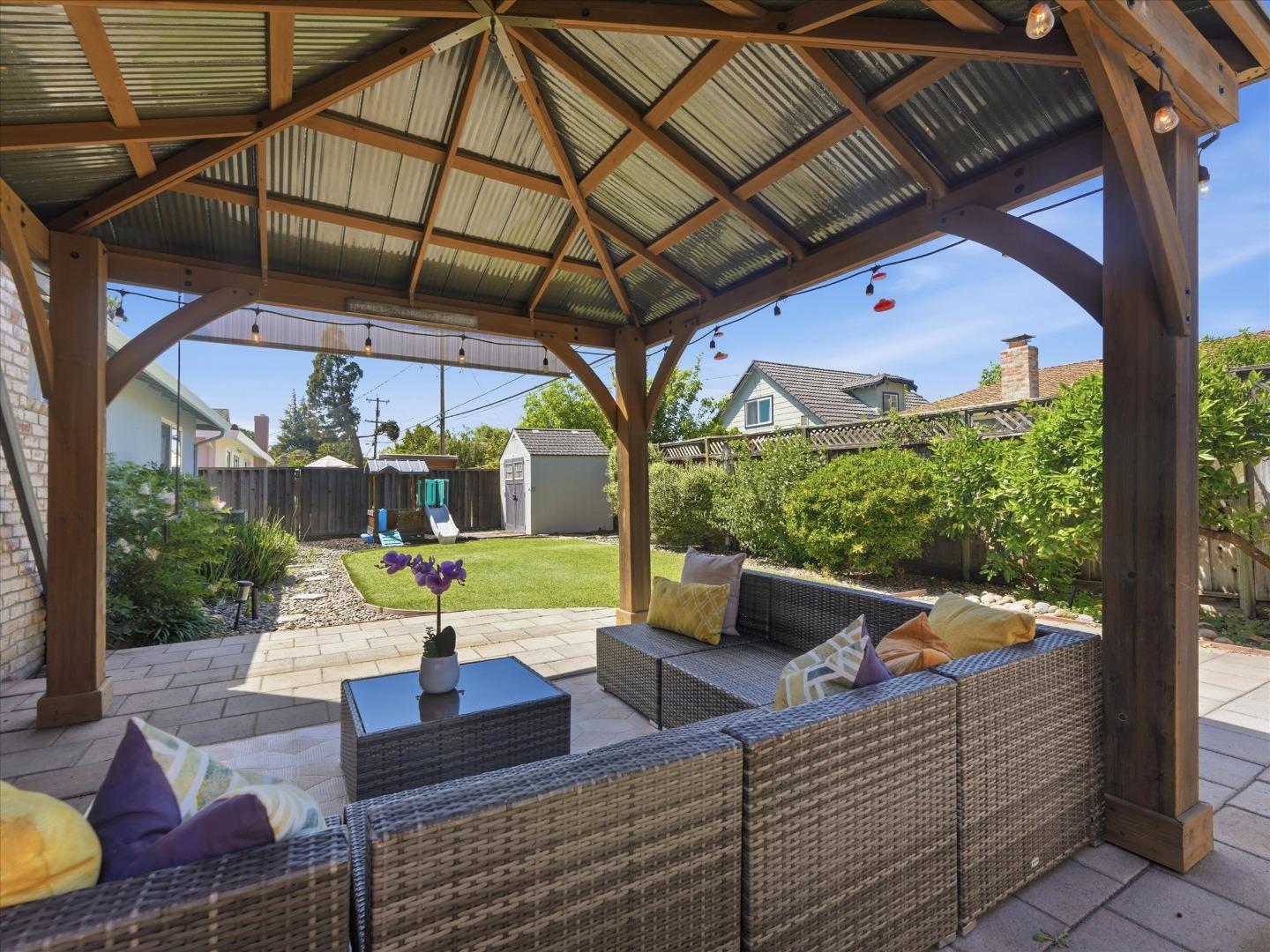 Detail Gallery Image 23 of 26 For 1253 Willo Mar Dr, San Jose,  CA 95118 - 3 Beds | 2 Baths