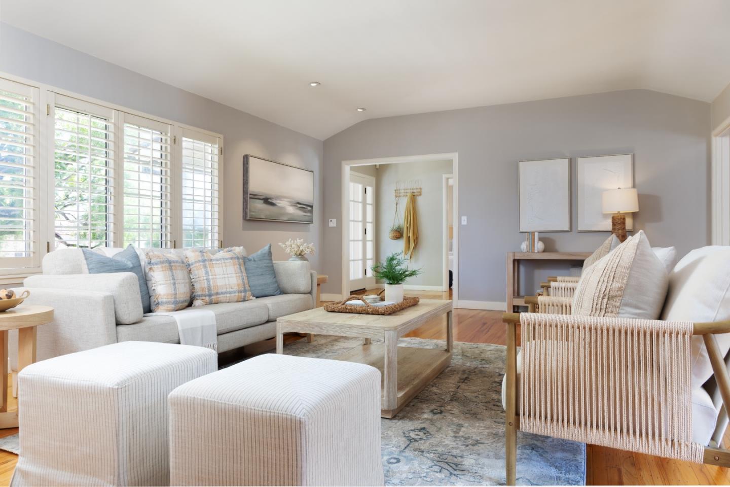 Detail Gallery Image 10 of 46 For 3017 Lasuen Dr, Carmel,  CA 93923 - 3 Beds | 2/1 Baths