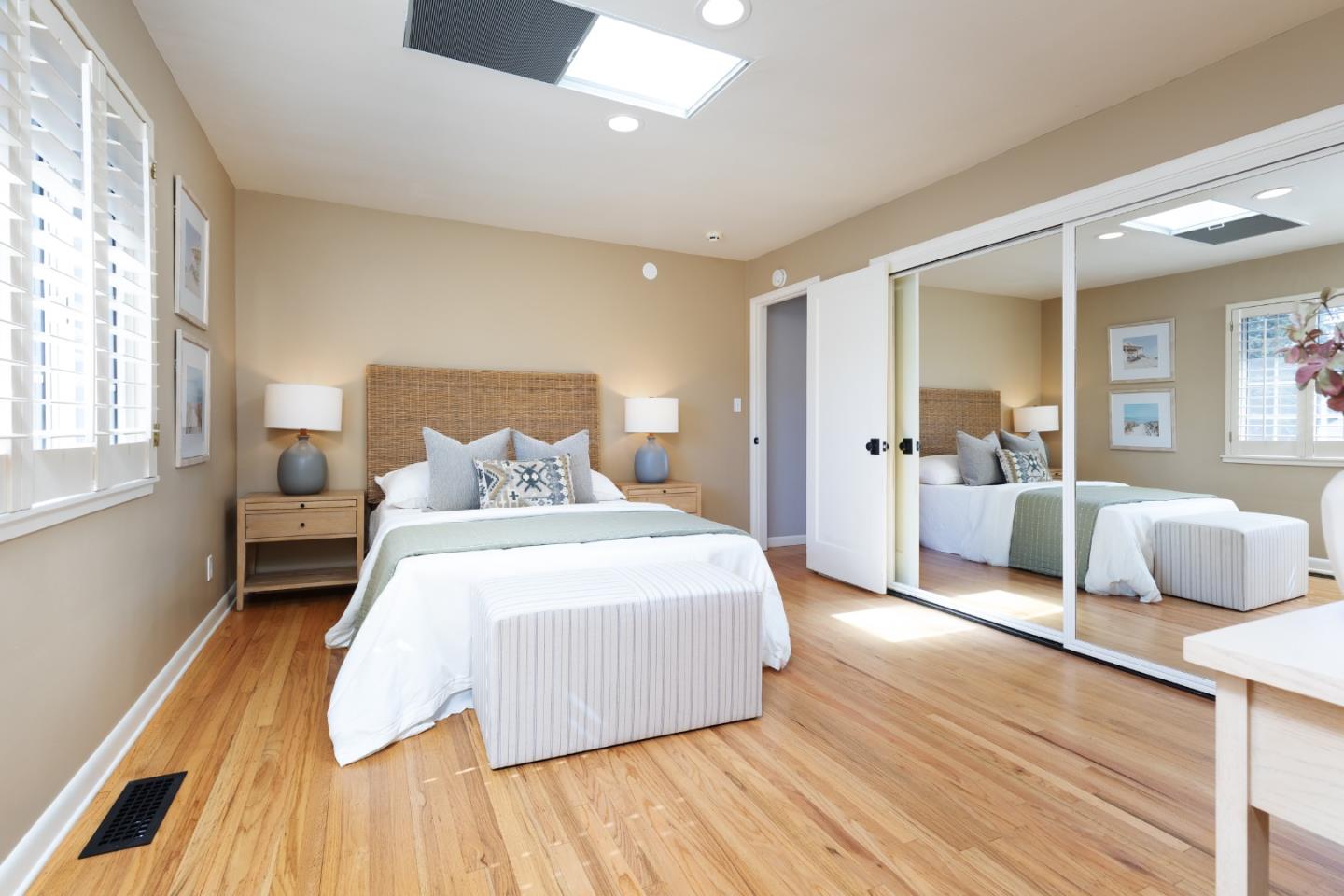 Detail Gallery Image 21 of 46 For 3017 Lasuen Dr, Carmel,  CA 93923 - 3 Beds | 2/1 Baths