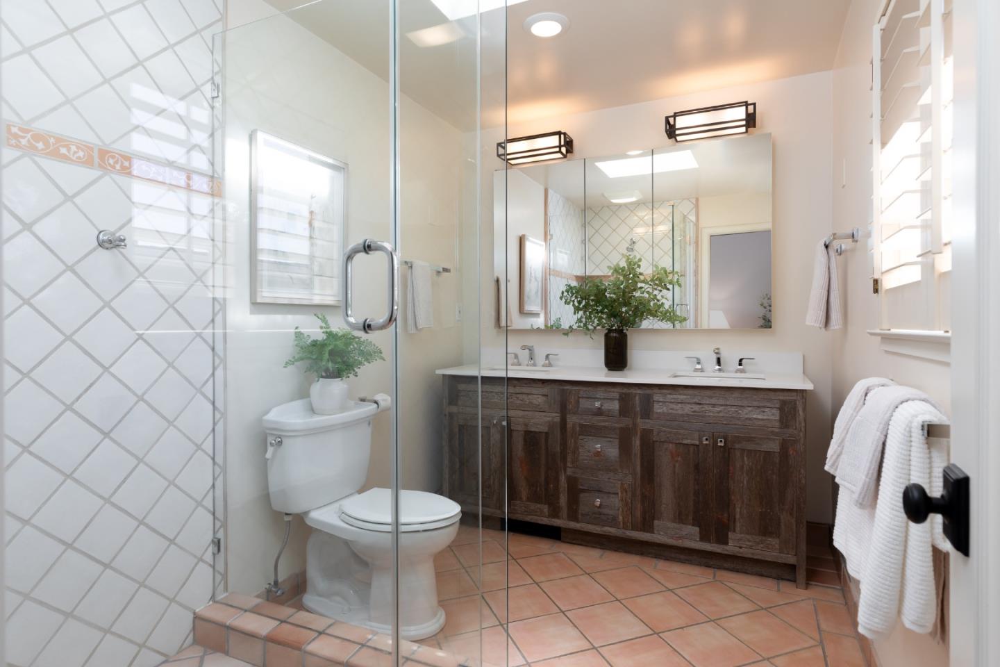 Detail Gallery Image 27 of 46 For 3017 Lasuen Dr, Carmel,  CA 93923 - 3 Beds | 2/1 Baths