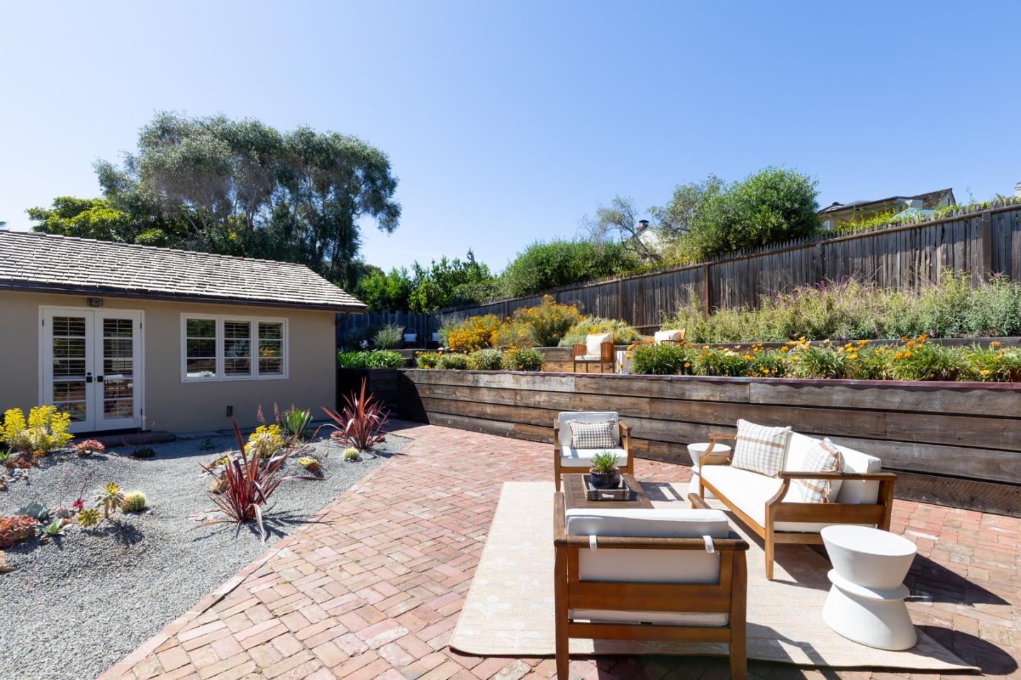 Detail Gallery Image 31 of 46 For 3017 Lasuen Dr, Carmel,  CA 93923 - 3 Beds | 2/1 Baths